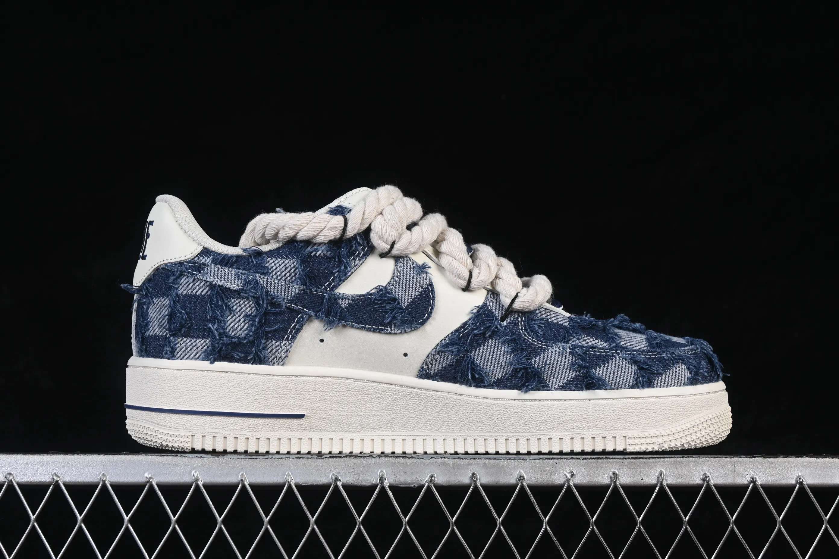 All categories Nk Air Force 1 Air Force series Nk Air Force 1 Low Air Force low-top Nike Air Force 1'07 Low "ACE" Hand-painted graffiti Poker cowboy Air Force 1 low-top casual sneakers FB0607-909